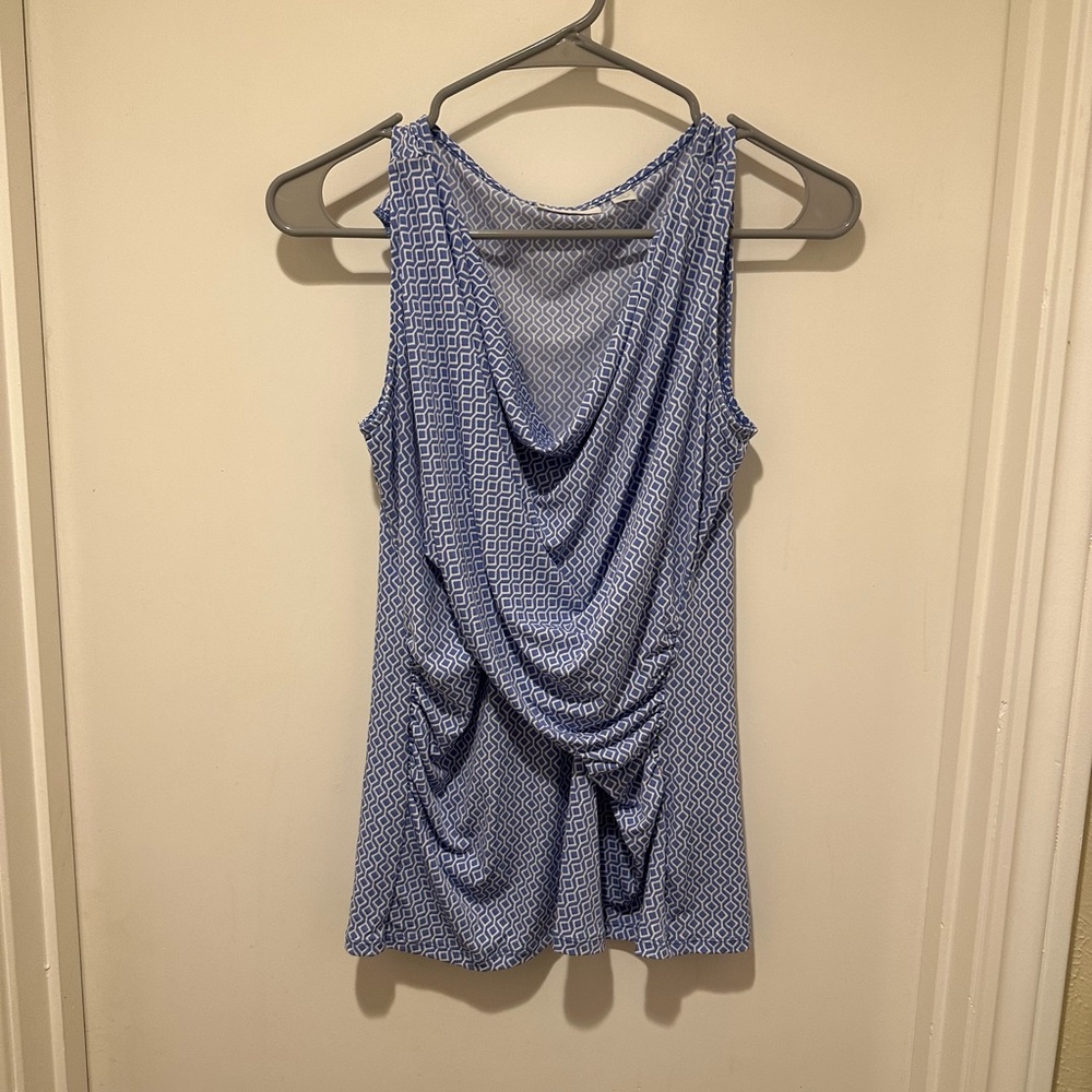 New York and Co Blue & White Pattern Sleeveless Cross Front Office Blouse